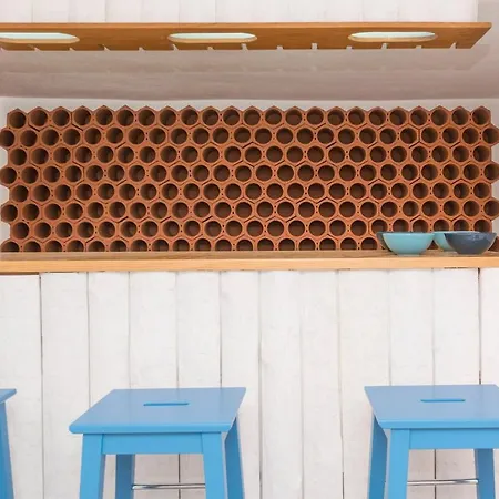 Free Spirit House - Surf & Yoga Retreats *
